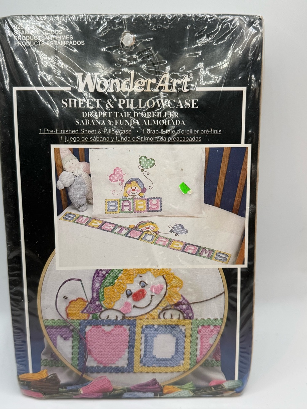 Wonder Art Sweet Dreams Clown Baby Sheet and Pillowcase Kit # 9257 New